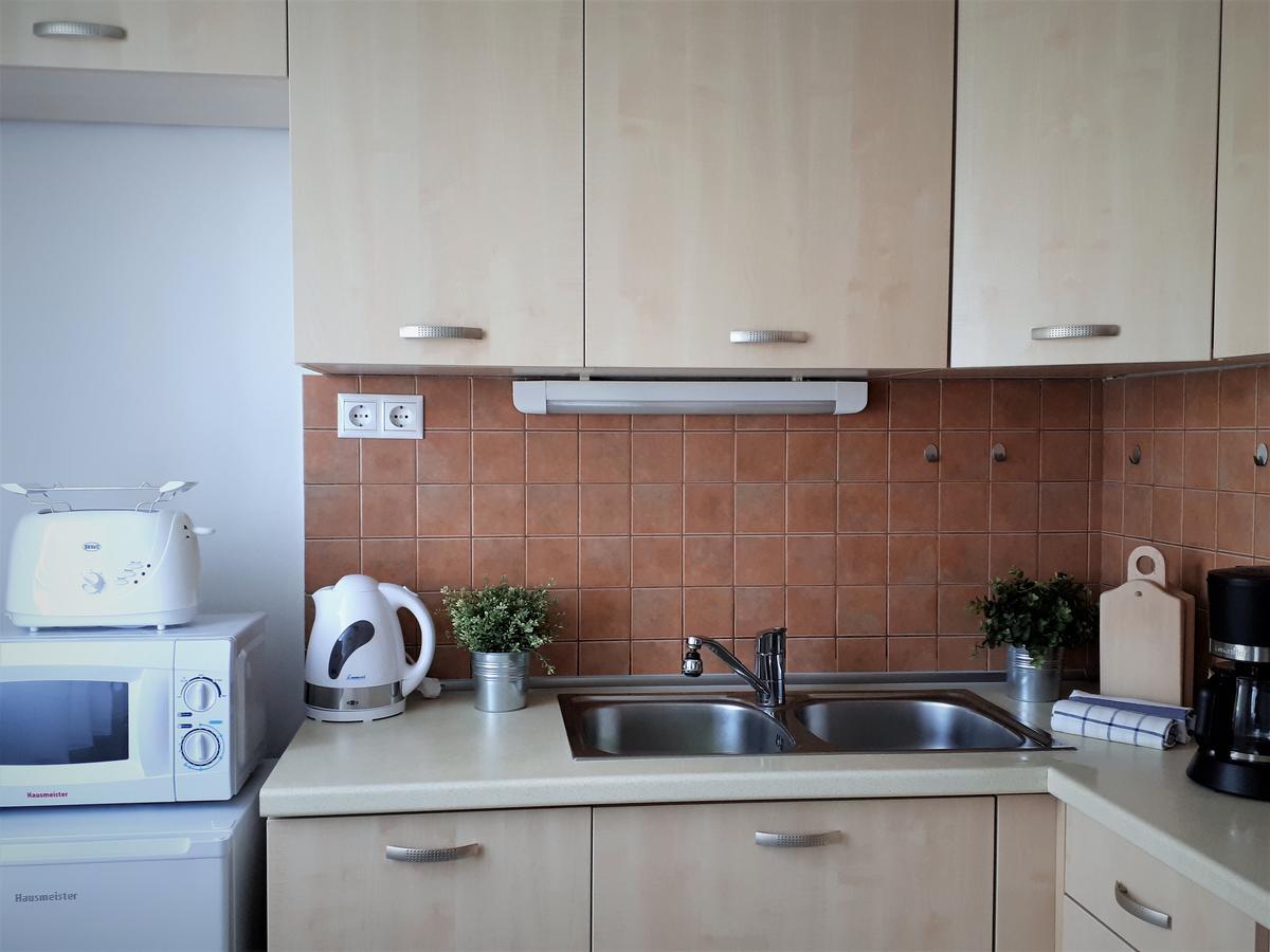 Hanna Apartman Buk Exterior foto