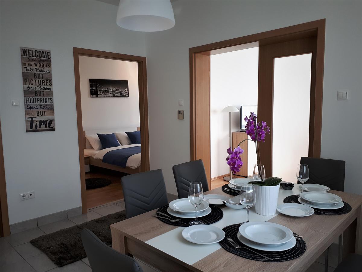Hanna Apartman Buk Exterior foto